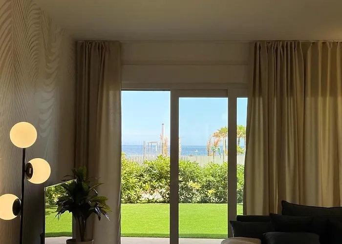 Seafront Punta Prima Lägenhet